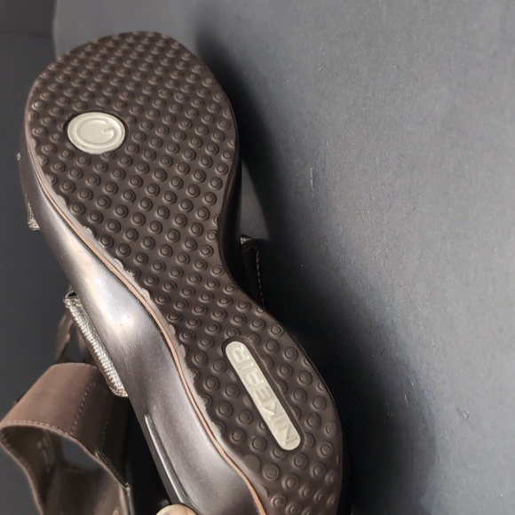 Nike Air/Cole Haan Woman's Brown Wedge Slingback Sandals,Size 7 B. - Picture 8 of 10